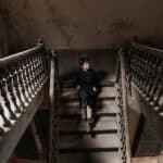 Jakie są najlepsze dębowe schody w Warszawie?