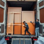 Jak bezpiecznie transportować fronty lakierowane z Pruszkowa? fronty lakierowane pruszków